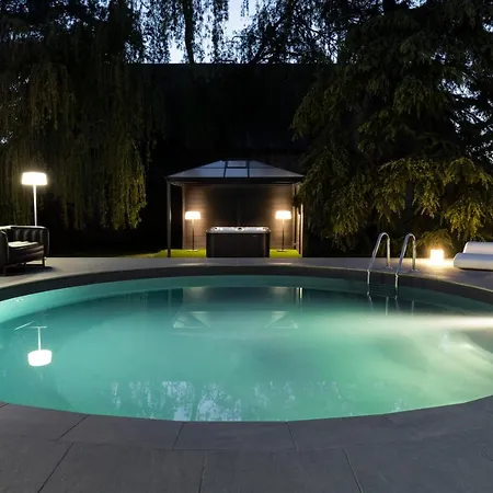 Chateau De La Ronde Vivy