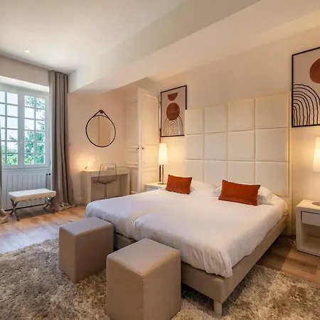 Chateau De La Ronde 게스트하우스 4*