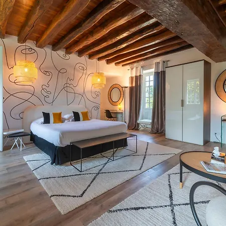 Chateau De La Ronde 4*