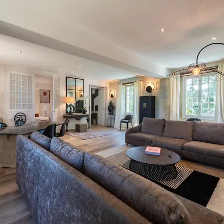 Konukevi Chateau De La Ronde Vivy