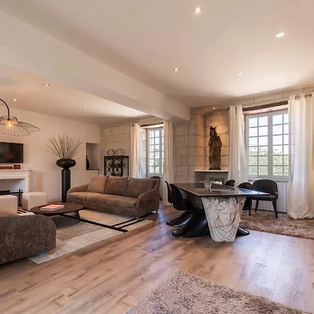 Chateau De La Ronde 게스트하우스 4*