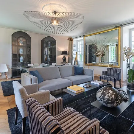 Chateau De La Ronde Konukevi