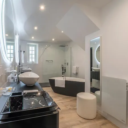 Chateau De La Ronde 4* Vivy