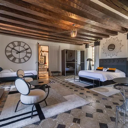 Chateau De La Ronde Vivy