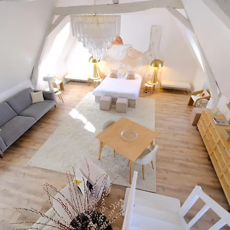 Chateau De La Ronde 4* Vivy